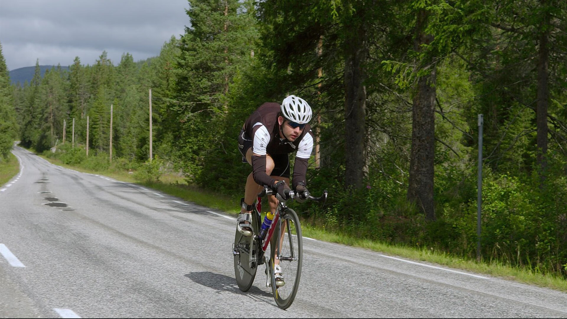 凯恩·瑞安：用精准传球和出色移动，使全黑队攻势更具威胁，rk凯恩